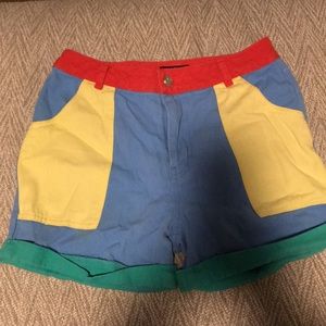 Color block shorts